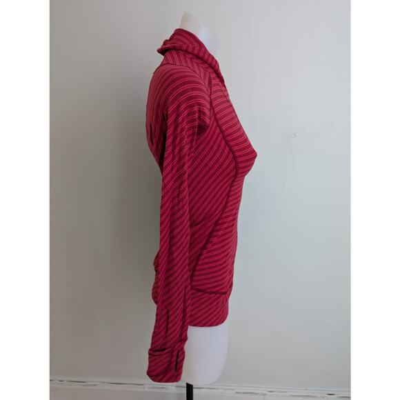 Lululemon Size ? Think Fast Pullover Activewear Top Double Trouble Stripe Red - Picture 5 of 9